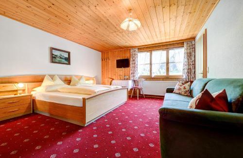 Buchboden House | Guest Rated Café Pension zum Jäger with Pet-Friendly Amenities