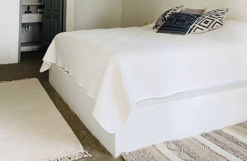 Monterrico House | Cafe Del Mar – Ocean Front Beach House