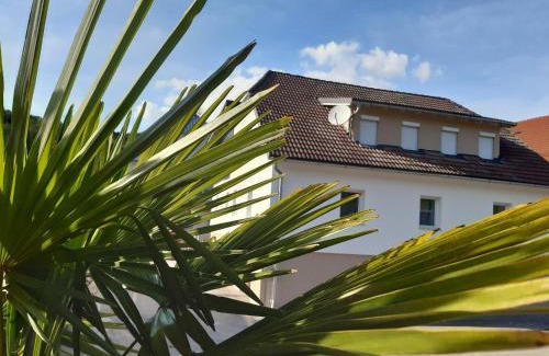 Gruenburg House | Oceanfront Retreat at Cafe Pension Rafaela with Hot Tub