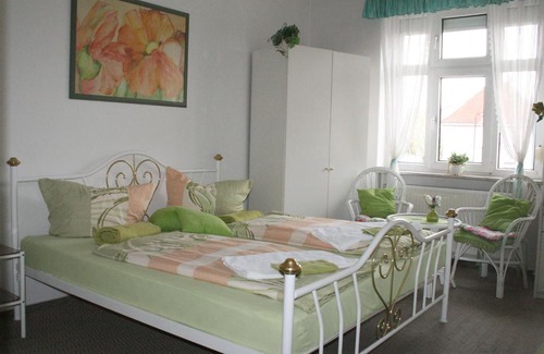 Tangermuende House | Outstanding Cafe & Pension JL - Guest Rated 9/10