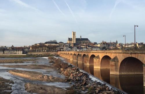 Nevers Apartment | Delightful Stay at Cafe Velo Nevers - Rated 9.2/10!
