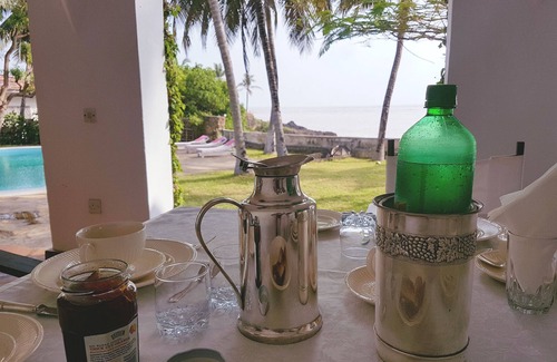 Malindi House | Oceanfront Serenity at Cagiugua with Pool and Spa