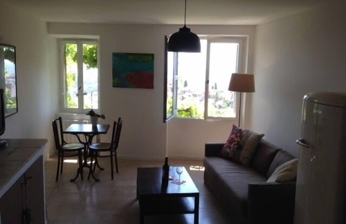 Cagnes-sur-Mer Apartment | Oceanfront Studio in Cagnes Sur Mer - Rated 10/10 by Guests