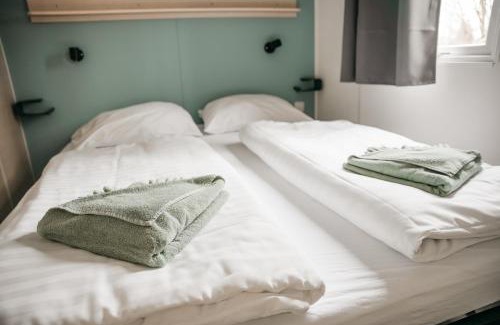 Berdorf Ski Chalet | Comfortable Cahita Camping Belle-Vue 2000 with Breakfast