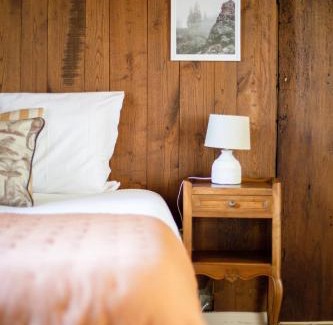 Valroufie House | Experience Les Lumières du Causse: 4-Star Retreat with Views