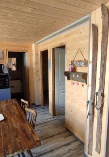 Premanon Apartment | Mountain Cabin Retreat in Haut Jura - Rated 9.3/10!