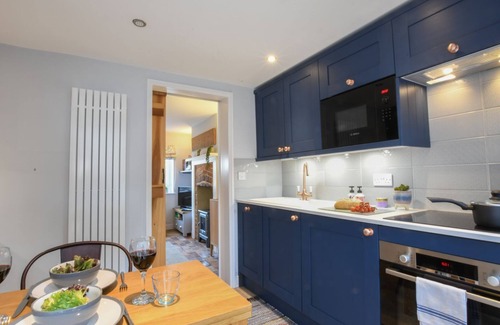 Westleton Cottage | CAINES COTTAGE, pet friendly, character holiday cottage in Westleton