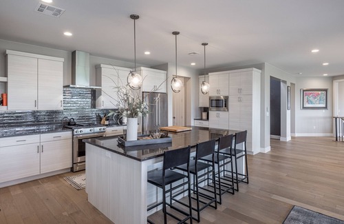St. George House | Experience Cairn House 2: Private Pool & Hot Tub Oasis