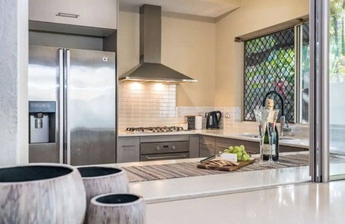 Westcourt Villa | Exclusive Cairns Resort Villa with Pool & Family Amenities