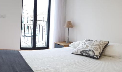 Aveiro House | Experience Comfort at Cais dos Mercantéis City House