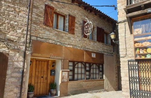Castellar de N'hug House | Cal Armengou: Guest Rated 10/10, Pet & Child Friendly Stay