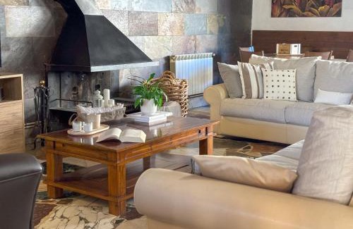 Castellar de N'hug House | Cal Armengou: Guest Rated 10/10, Pet & Child Friendly Stay