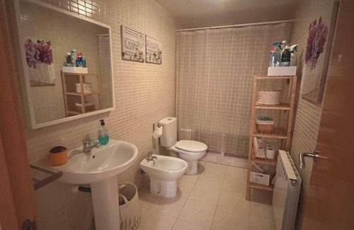 Baga Apartment | Family-Friendly Retreat at Cal Berguedá Awaits You