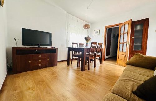 Tremp House | Family-Friendly Retreat at Cal Boix - Rated 10/10 by Guests