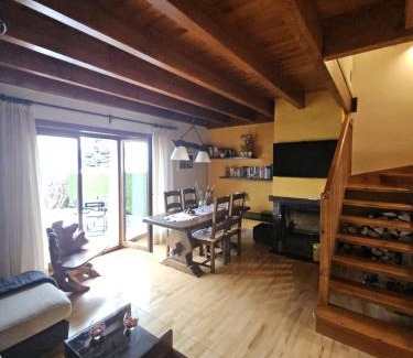 Estavar Ski Chalet | Cal Feliç