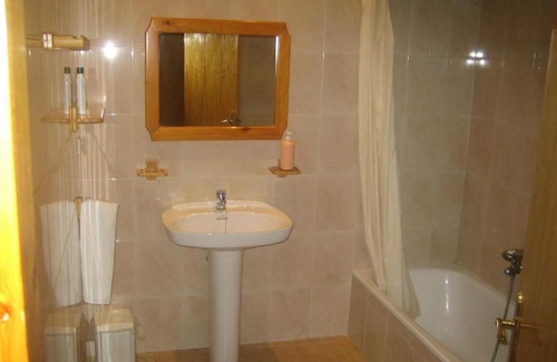 Ribera d'Urgellet House | Family-Friendly Retreat at Cal Font: Rated 9/10 by Guests