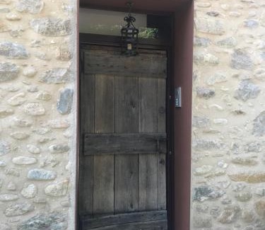 Sant Pau de Seguries Apartment | Pet-Friendly Retreat at Cal Fuster with High Guest Ratings