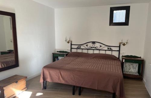 Agramunt Apartment | Pet-Friendly Retreat at Cal Joan d'Anya - 10/10 Rated Stay