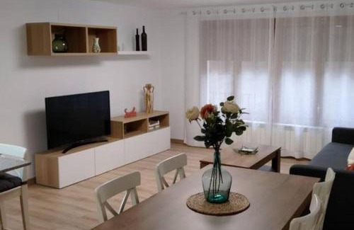 Castello de Farfanya House | Child-Friendly Escape at Cal Josep del Moto, Castelló de Farfanya