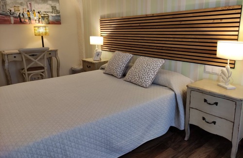 Premia de Dalt Bed & Breakfast | Relax at Cal Músic: Family-Friendly with Pool & Breakfast