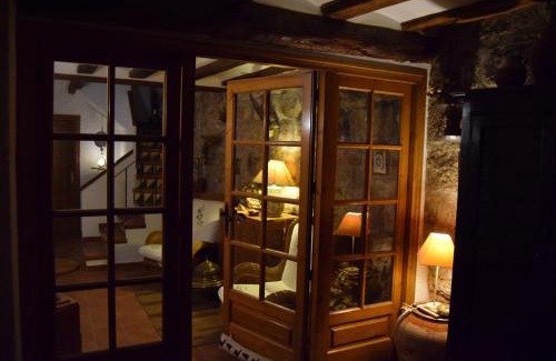 Arnes House | Family-Friendly Retreat at Cal Manso - Rated 9.6/10