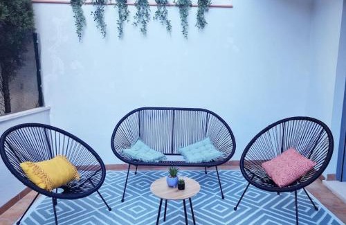 Ulldecona Apartment | Cal Marc: Elegant Retreat with Pool and Terrace Awaits