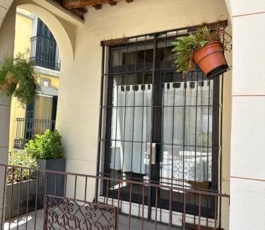 Gironella House | Outstanding Cal Marti de Gironella: Pet & Child Friendly Stay