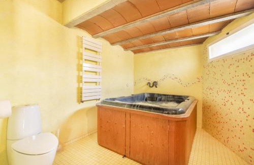 Els Plans de Sio House | Oceanfront Retreat at Cal Maso - Rated 9.2/10 by Guests