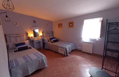 Aiguamurcia House | Family-Friendly Retreat at Cal Masot del Gaià Hotel