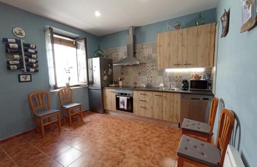 Aiguamurcia House | Family-Friendly Retreat at Cal Masot del Gaià Hotel