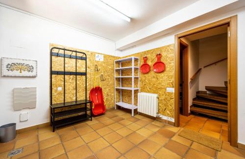 Puigcerda House | Pet-Friendly Cal Muntanyà: Guest Rated 9.2/10
