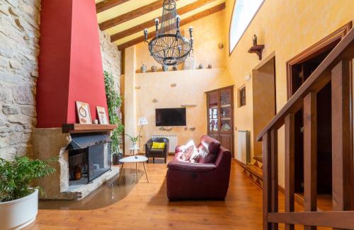 Agramunt House | Relax at Cal París Rural: 4-Star Oceanfront Getaway
