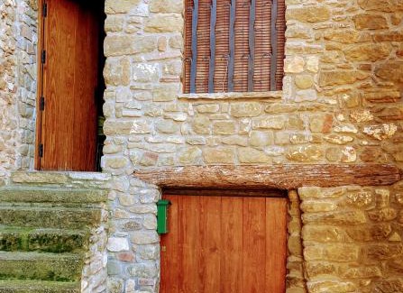 Vilanova de Meia House | Pet-Friendly Retreat: Cal Perdigués de Boada Awaits You
