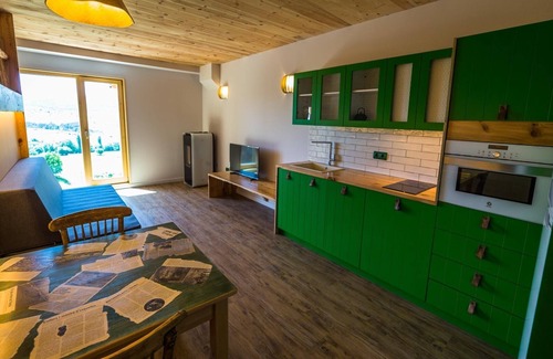 Taus Cottage | Relax at Cal Rossa Taus: Ideal Rural Retreat with Spa