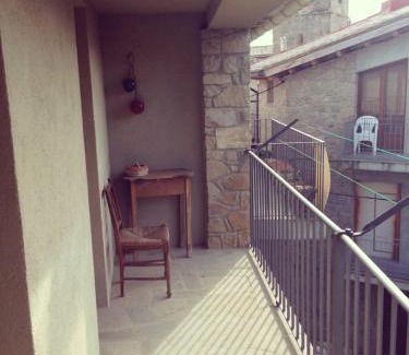 Alpens House | Family-Friendly Retreat at Cal Son - Guest Rated 8/10