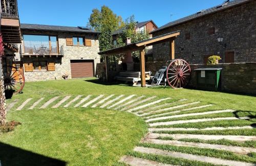 Olopte House | Family-Friendly Stay at Cal Teler-Rufiandis - Rated 9.3/10