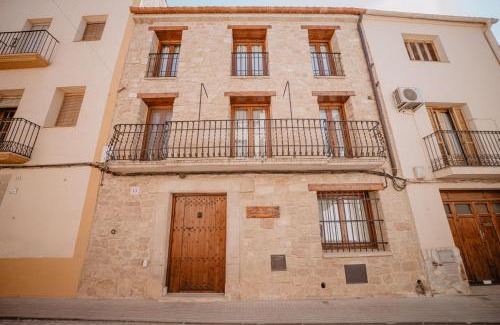 Bot House | Discover Cal Tomas: Ecotourism Retreat in Terra Alta