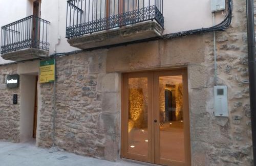 Preixana Apartment | Accessible Getaway at Cal Vallverdú with Oceanfront Views