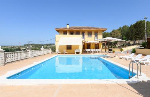 Castellet i la Gornal Villa | Cal Vimon