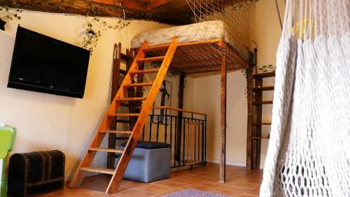Tremp House | Family-Friendly Cal Xulipa in the Heart of Tremp