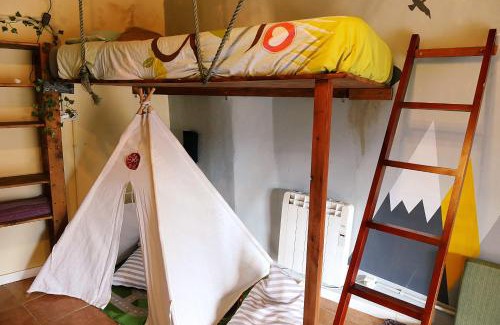 Tremp House | Family-Friendly Cal Xulipa in the Heart of Tremp