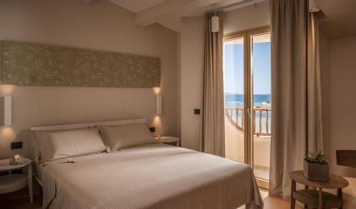 Li Cuncheddi Hotel | Relax at Cala Cuncheddi - A 4-Star Oceanfront Retreat