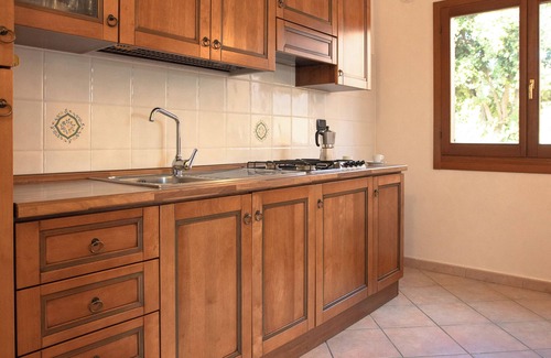 Sos Alinos Apartment | Relaxing Cala Viola Retreat 1.5km from the Beach