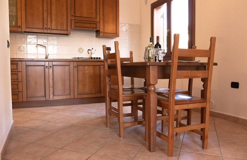 Sos Alinos Apartment | Relax at Cala Viola: Family-Friendly Retreat Near the Sea
