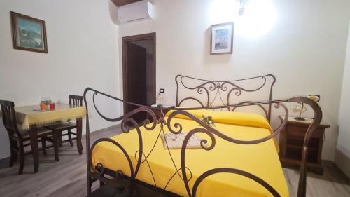 Cariati House | Oceanfront Retreat at Villa Franca – Guest Rated 9.4/10