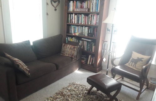 Calais Bed & Breakfast | Guest Rated: Calais Crossing B&B with Family-Friendly Amenities