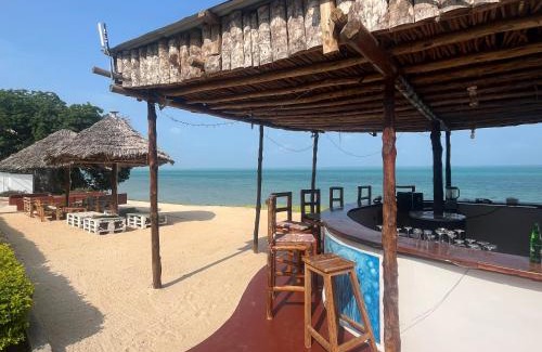 Fumba Resort | Family-Friendly Calamari Beach Resort with Oceanfront Pool
