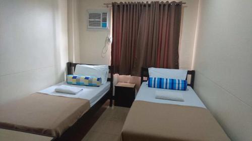 Calamba Hotel | Budget-Friendly Calamba Pension Plaza with Breakfast Included