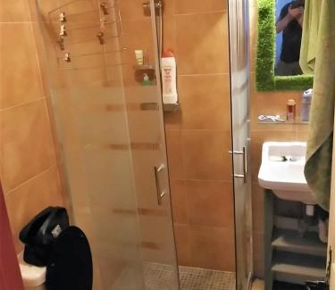 Garcia House | Family-Friendly Getaway at CALANURI with Pet Amenities