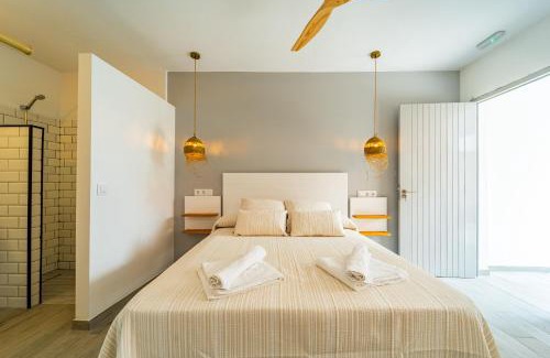 Los Canos de Meca House | Family-Friendly Retreat at Calas De Meca - Rated 9/10
